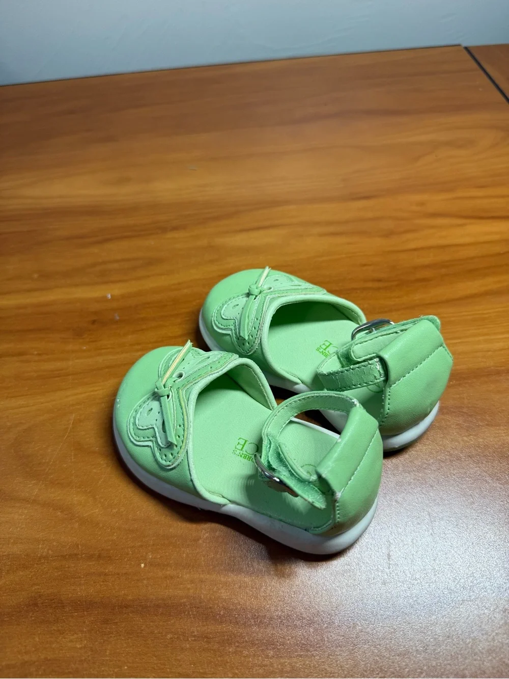 The Children's Place‎ Mint Green Strappy Ankle Flat Sandal Shoe Butterfly T4